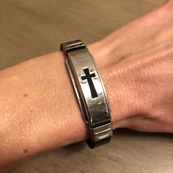 Silver Tone and Black Men’s Jesus Cross Bracelet - Picture 2 of 10